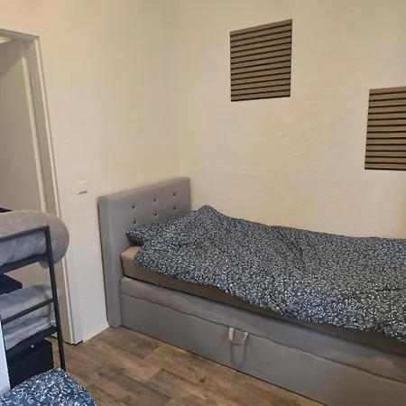 Apartment Am Bahnhof *